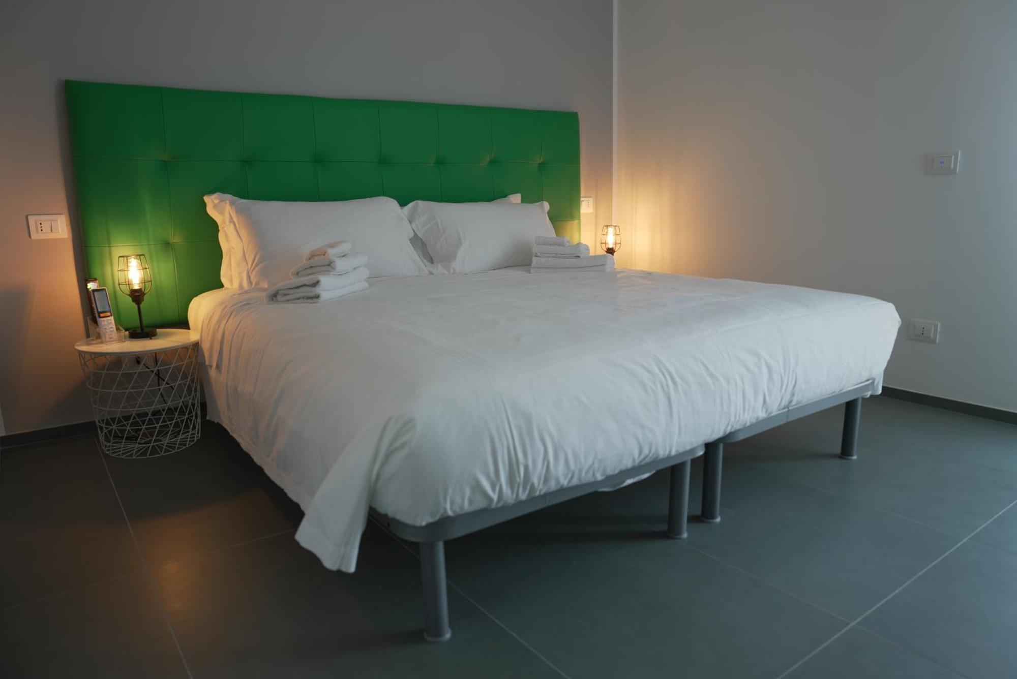 Blq Speakeasy Rooms — Foto 1